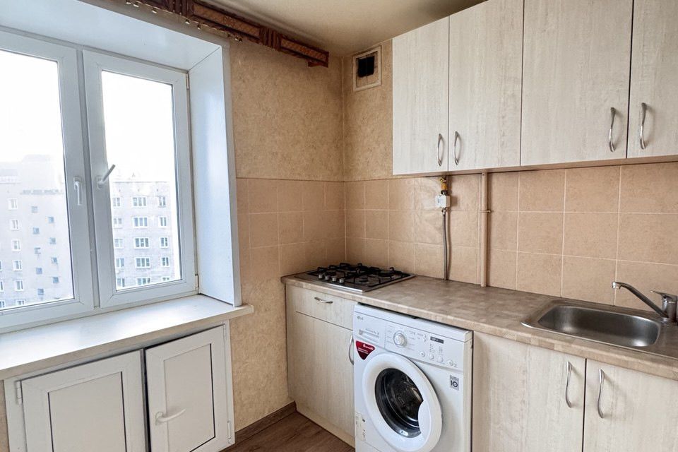 Продаётся 3-комнатная квартира, 57.2 м²