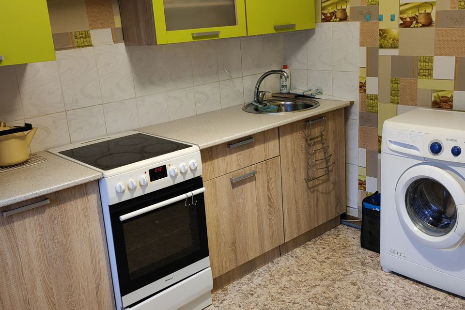 Продаётся 1-комнатная квартира, 38 м²