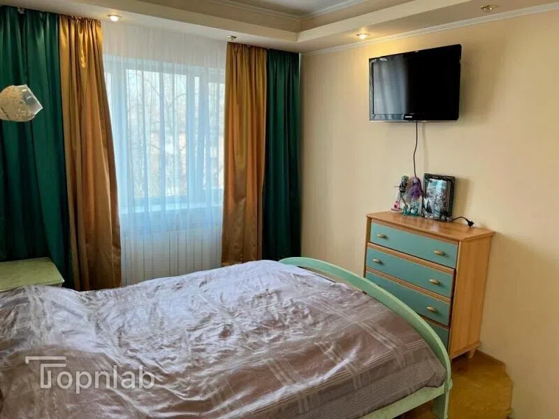 Продаётся 3-комнатная квартира, 60 м²