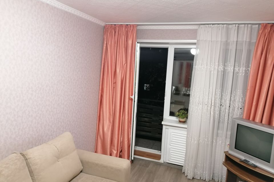Продаётся 3-комнатная квартира, 64 м²