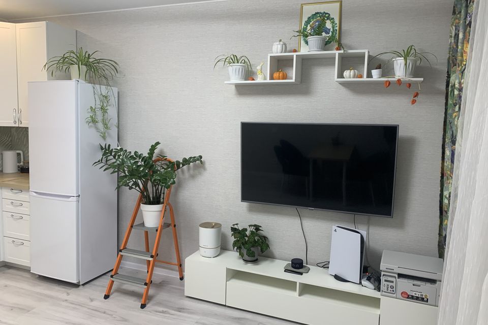 Продаётся 3-комнатная квартира, 58.9 м²