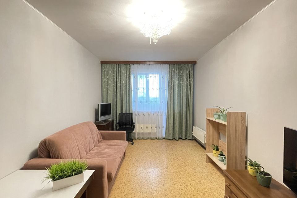 Продаётся 2-комнатная квартира, 57 м²