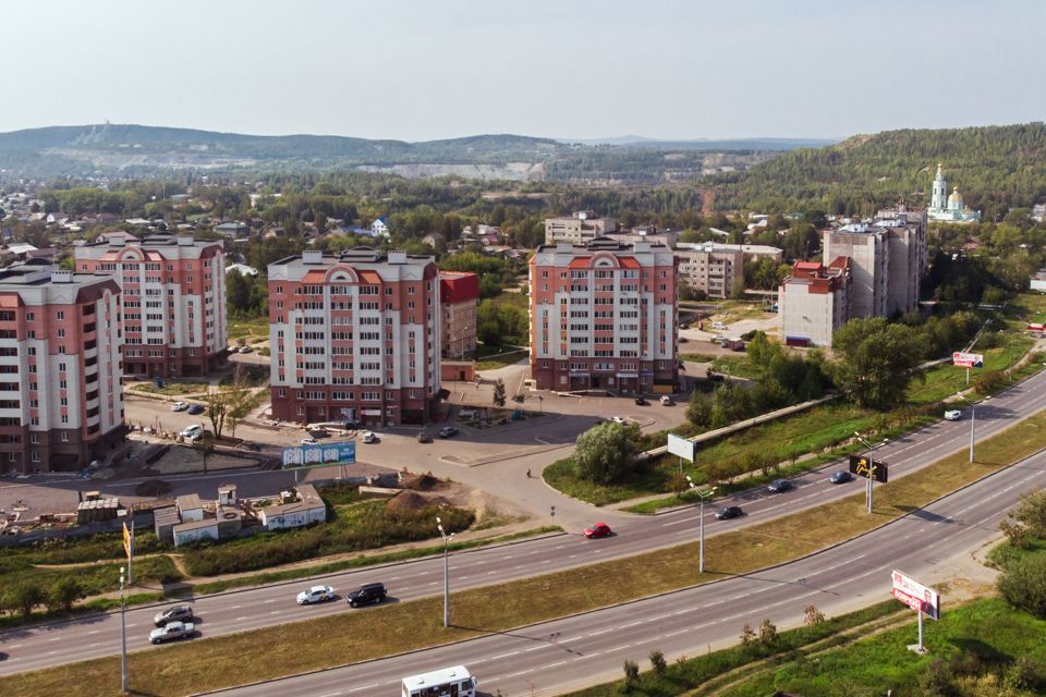 Продаётся 4-комнатная квартира, 131.34 м²