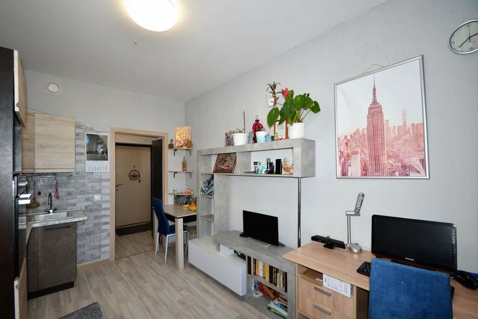 Продаётся 1-комнатная квартира, 39.7 м²