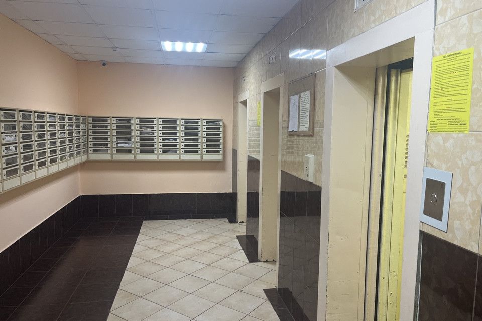 Продаётся 2-комнатная квартира, 63.4 м²