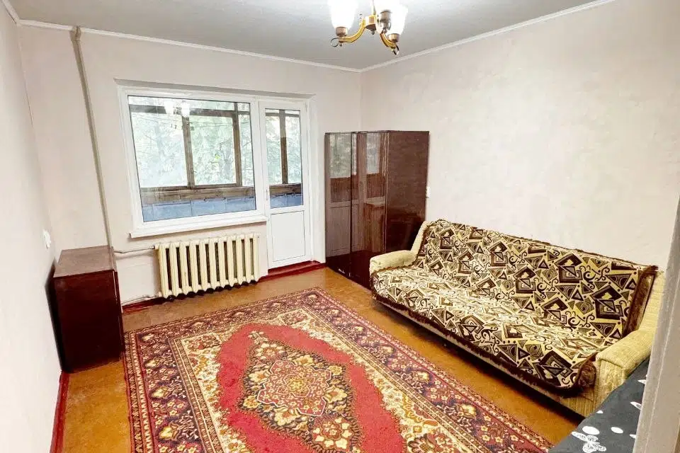 Продаётся 1-комнатная квартира, 35.8 м²