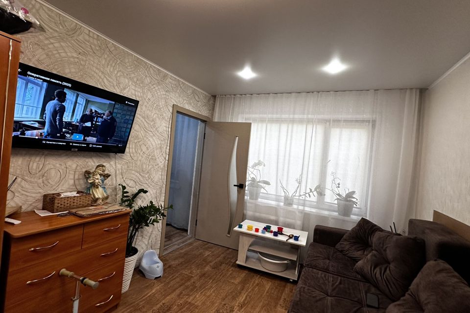 Продаётся 3-комнатная квартира, 47 м²