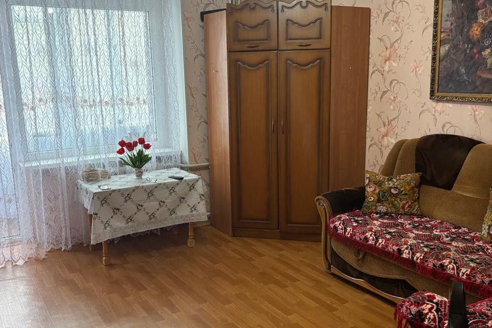 Продаётся 1-комнатная квартира, 37 м²