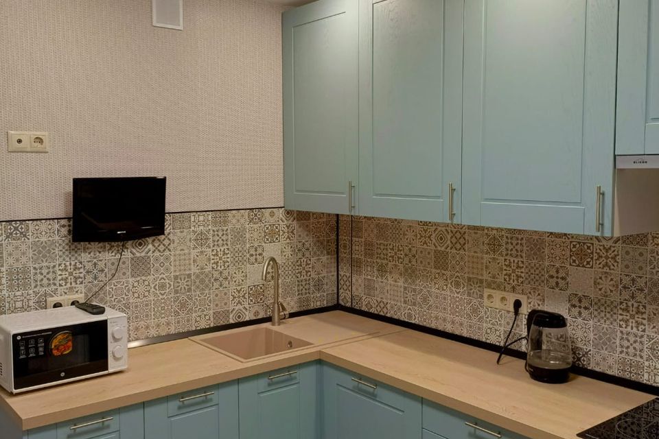 Сдаётся 1-комнатная квартира, 32 м²