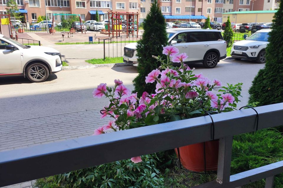 Продаётся 3-комнатная квартира, 81 м²