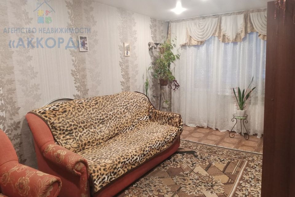 Продаётся 3-комнатная квартира, 60.1 м²
