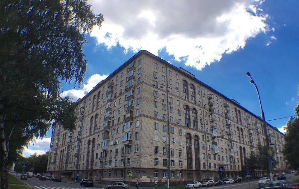 Продаётся 4-комнатная квартира, 93 м²