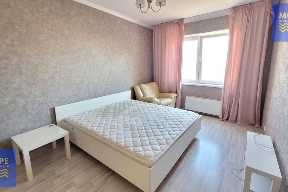Продаётся 1-комнатная квартира, 37.8 м²