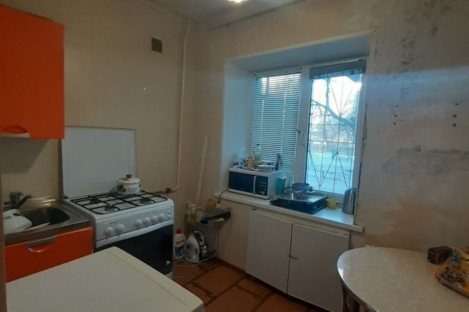 Продаётся 2-комнатная квартира, 40.8 м²