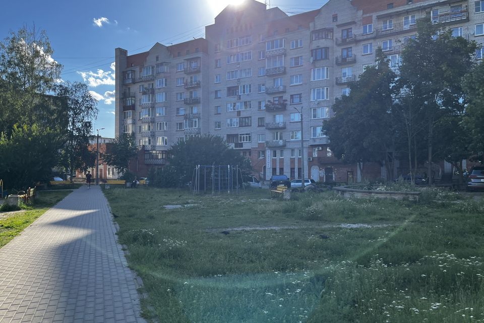 Продаётся 3-комнатная квартира, 61.5 м²