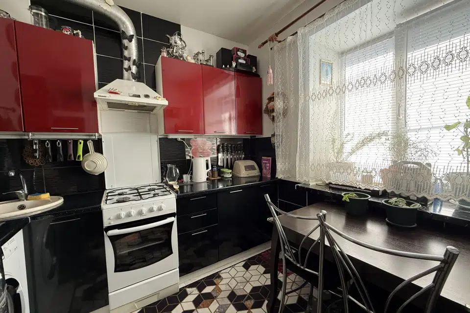 Продаётся 1-комнатная квартира, 41.5 м²