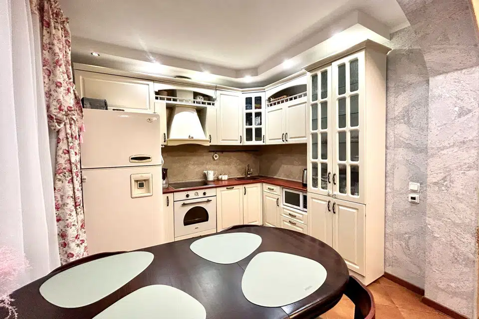 Продаётся 2-комнатная квартира, 58.7 м²