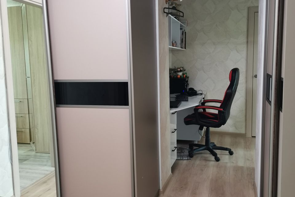 Продаётся 3-комнатная квартира, 81.4 м²