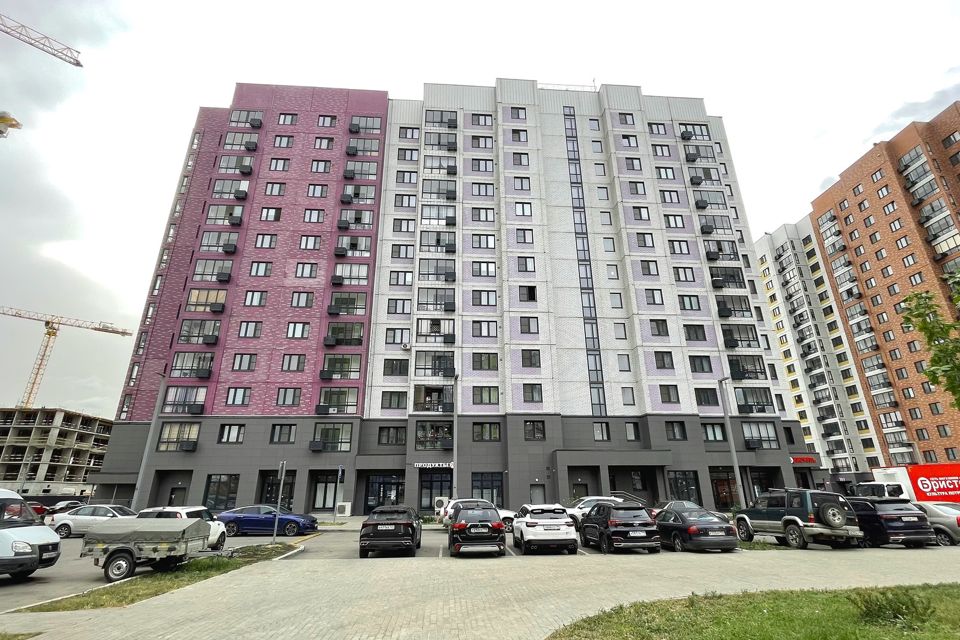 Продаётся 3-комнатная квартира, 81.7 м²