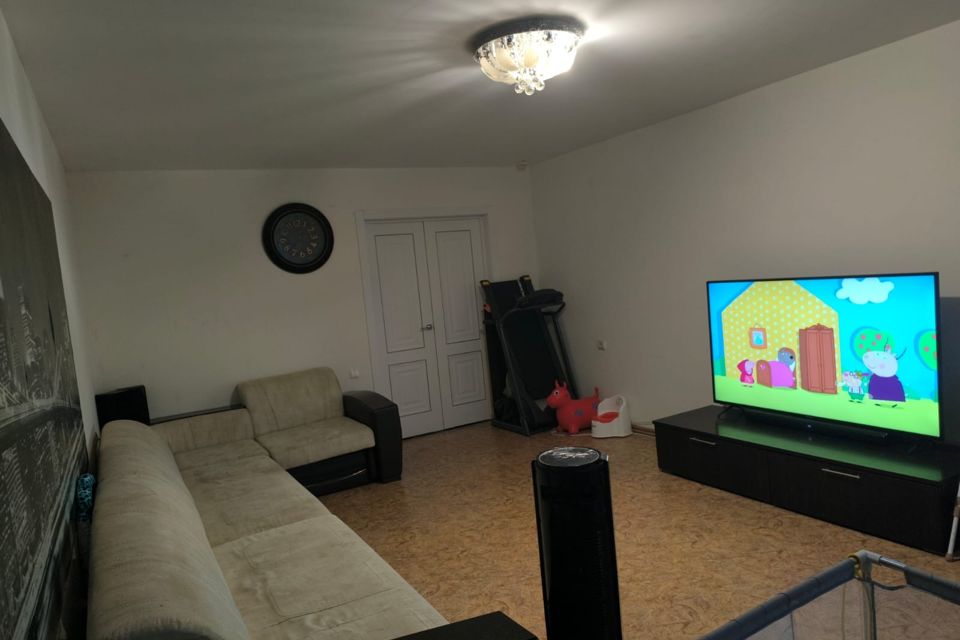 Продаётся 3-комнатная квартира, 87 м²