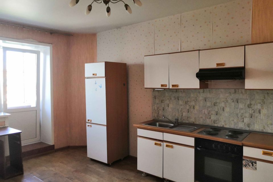 Продаётся 2-комнатная квартира, 75.3 м²