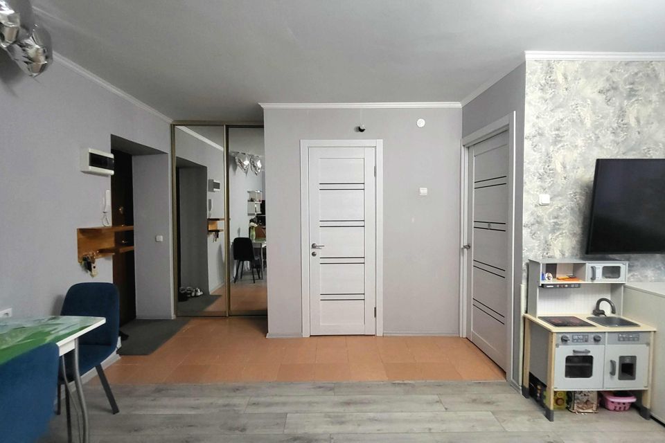 Продаётся 1-комнатная квартира, 37.9 м²