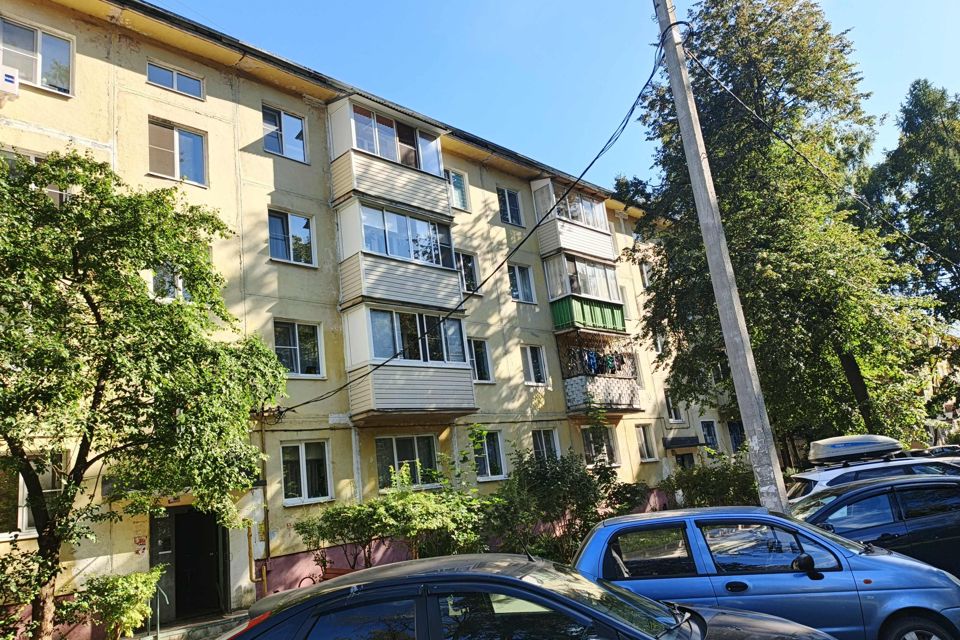 Продаётся 3-комнатная квартира, 56.8 м²