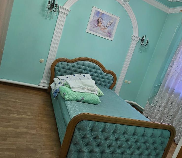 Продаётся 3-этажный дом, 224 м²