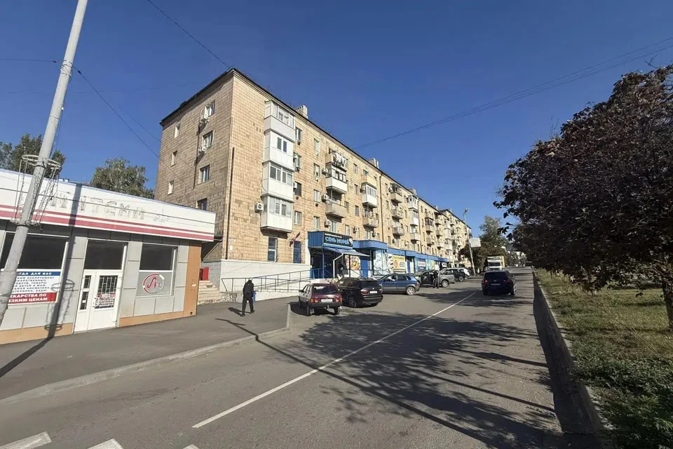 Продаётся 3-комнатная квартира, 54 м²