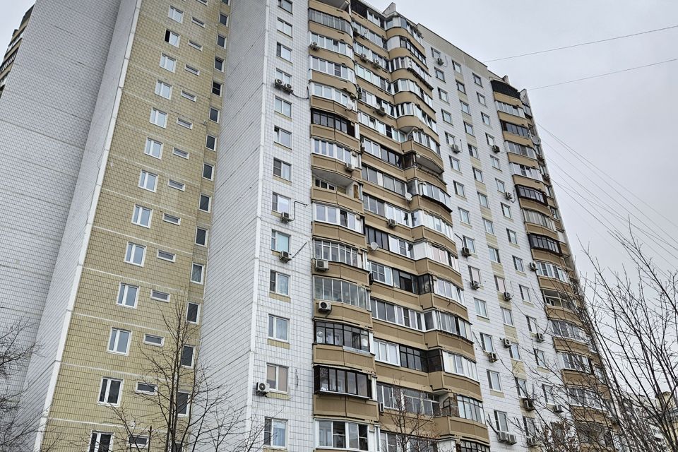 Продаётся 1-комнатная квартира, 37.2 м²