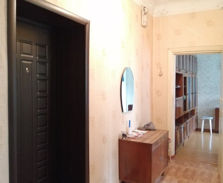 Продаётся 3-комнатная квартира, 63 м²