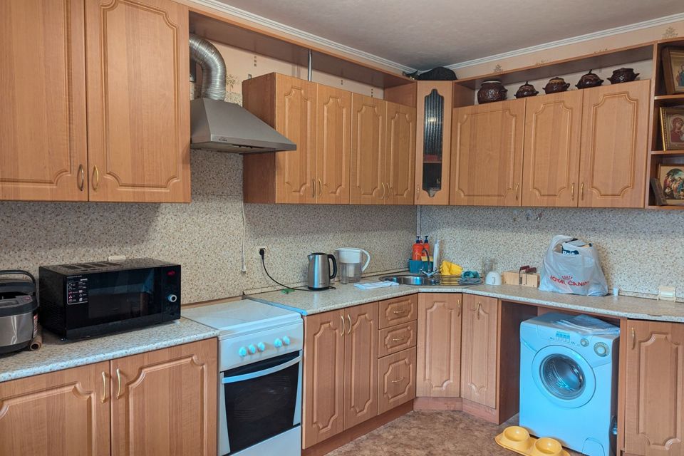 Продаётся 1-комнатная квартира, 46 м²