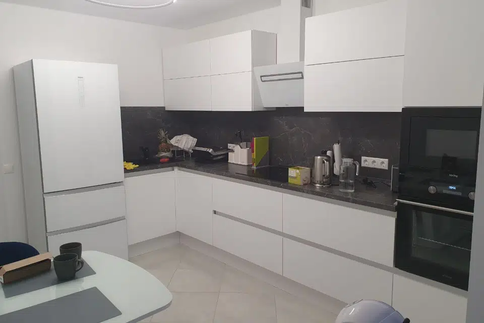 Продаётся 2-комнатная квартира, 69.1 м²