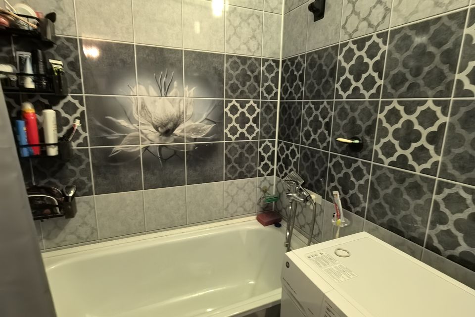 Продаётся 3-комнатная квартира, 66.8 м²