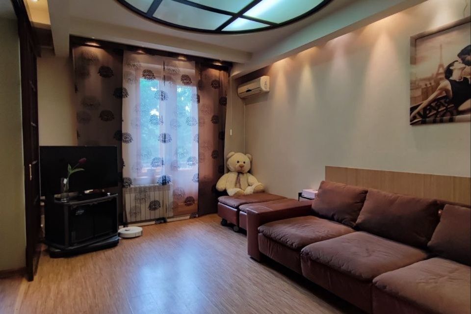 Продаётся 2-комнатная квартира, 53 м²
