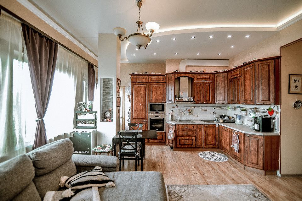 Продаётся 4-комнатная квартира, 100.8 м²