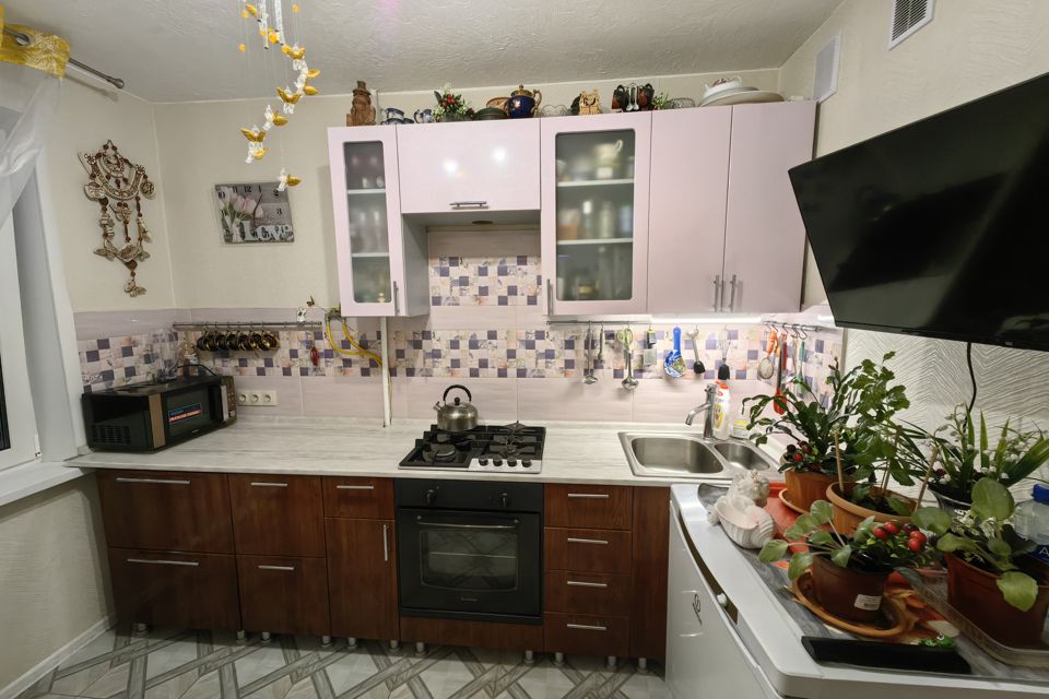 Продаётся 3-комнатная квартира, 65 м²