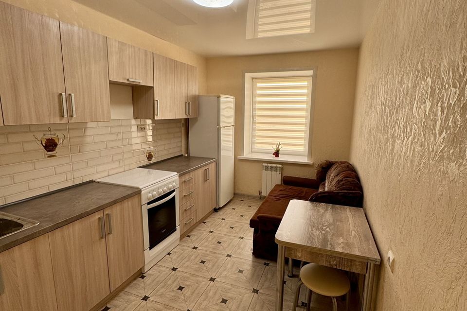 Продаётся 1-комнатная квартира, 37.4 м²