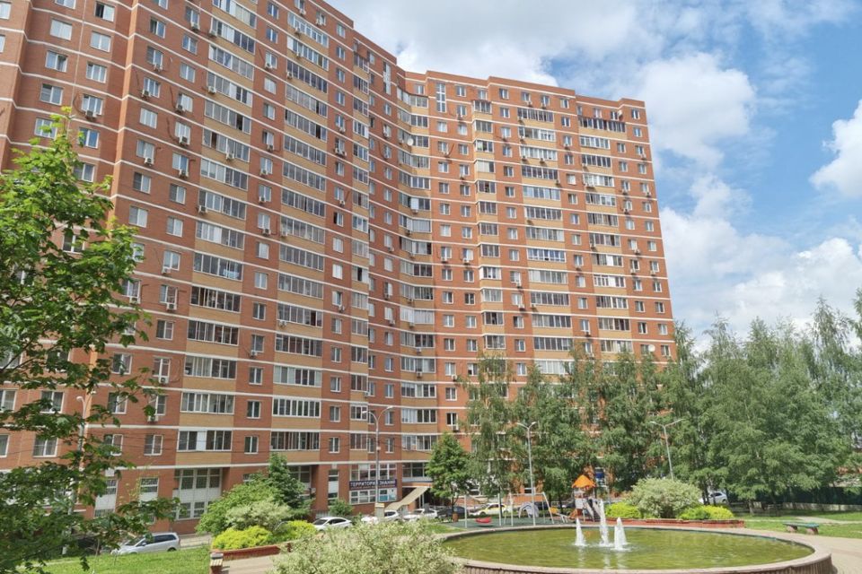 Продаётся 3-комнатная квартира, 90 м²