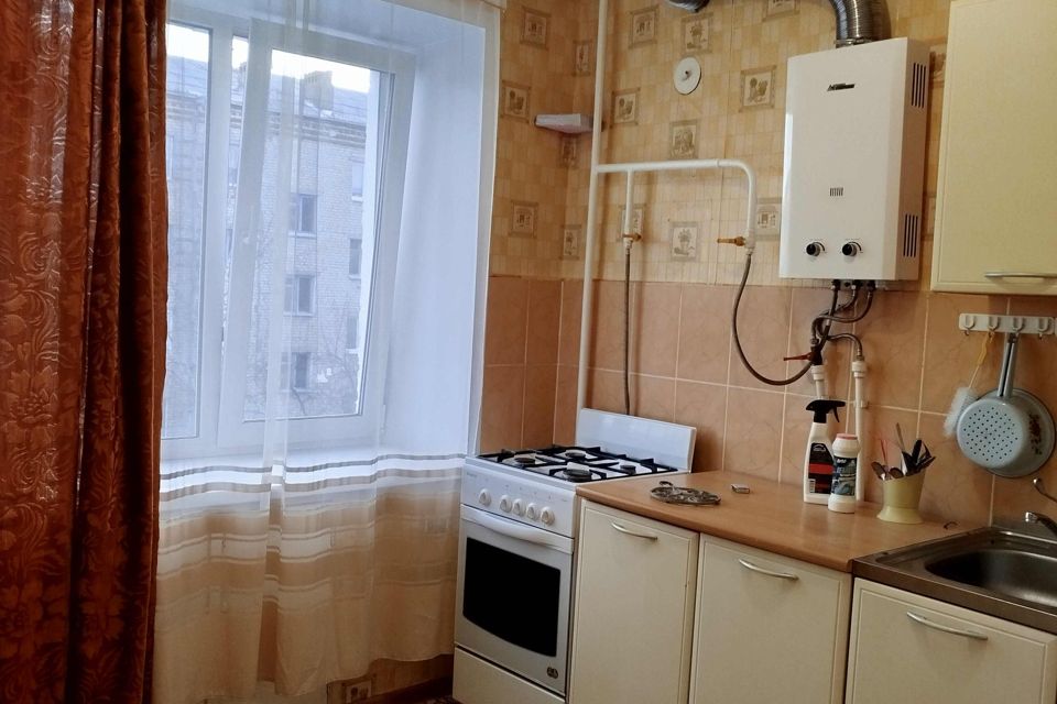 Продаётся 1-комнатная квартира, 30.7 м²