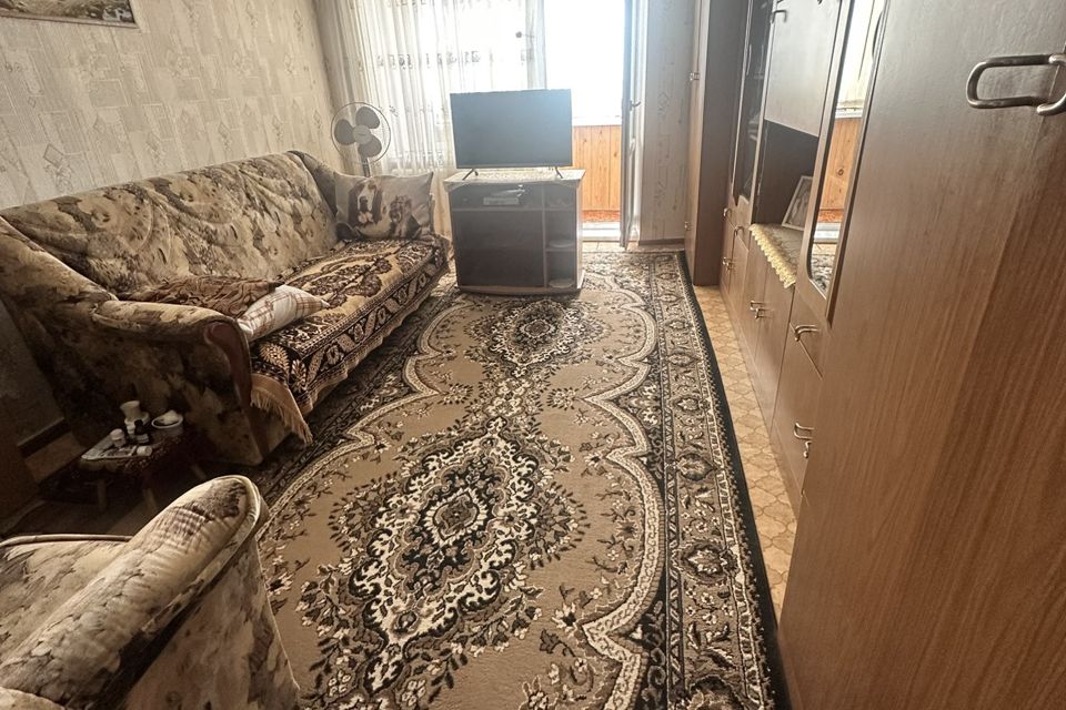 Продаётся 3-комнатная квартира, 57 м²