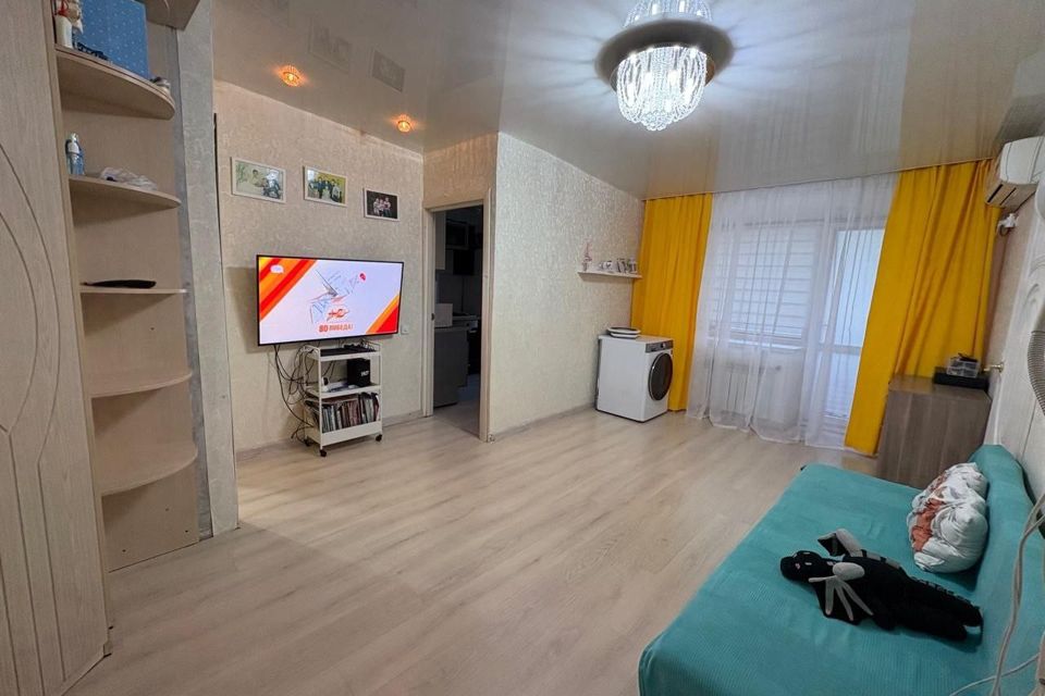 Продаётся 2-комнатная квартира, 43.6 м²