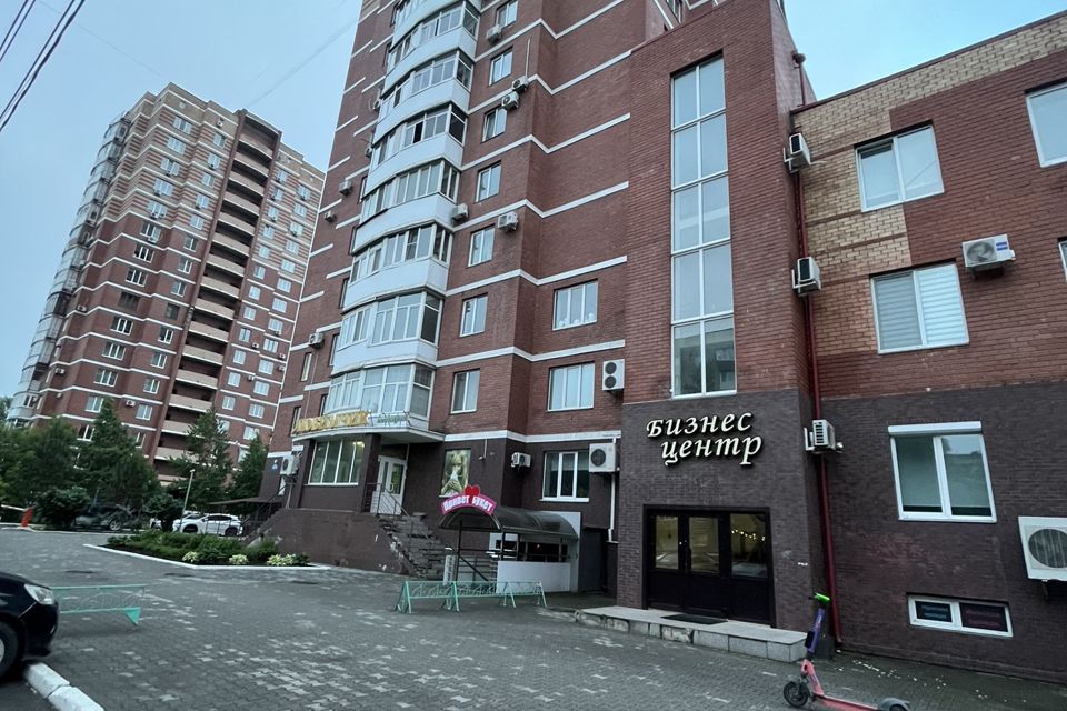 Продаётся 2-комнатная квартира, 70.1 м²