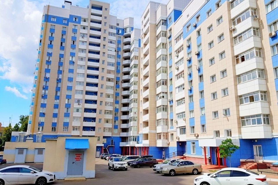Продаётся 2-комнатная квартира, 60.1 м²