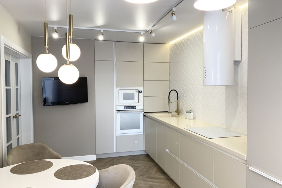 Продаётся 3-комнатная квартира, 77.5 м²