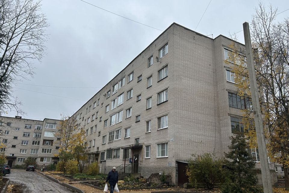 Продаётся 3-комнатная квартира, 61.3 м²