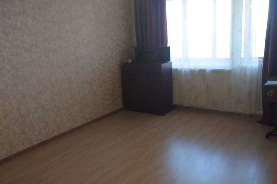 Продаётся 1-комнатная квартира, 36.5 м²
