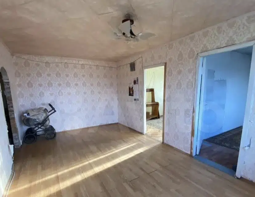 Продаётся 4-комнатная квартира, 63.1 м²