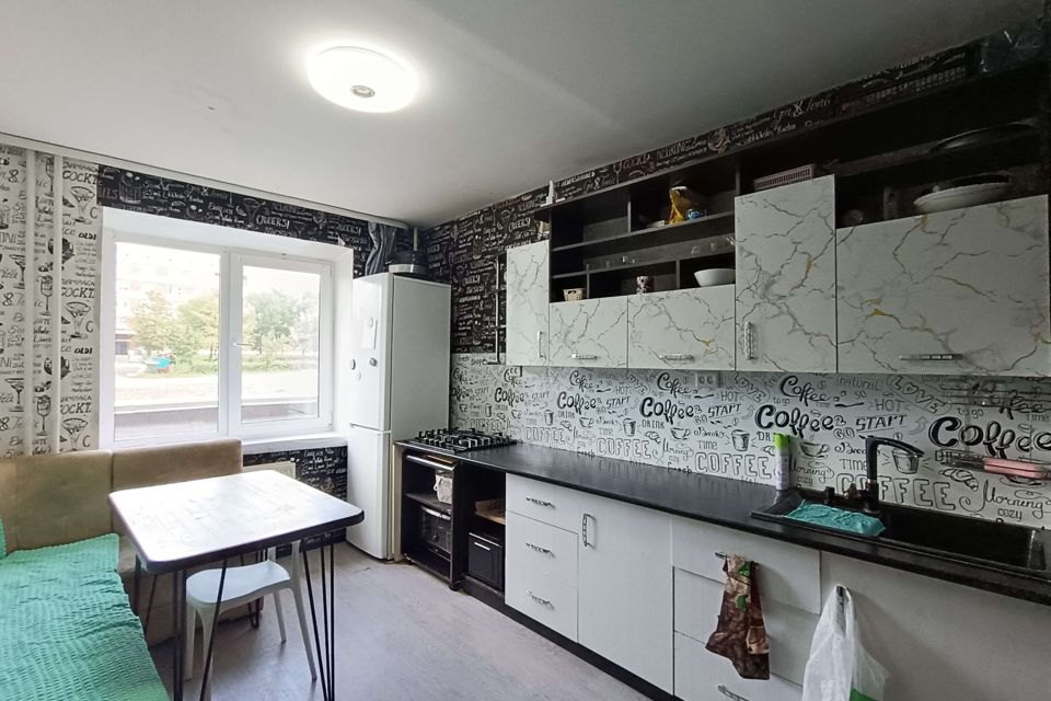 Продаётся 1-комнатная квартира, 47.8 м²