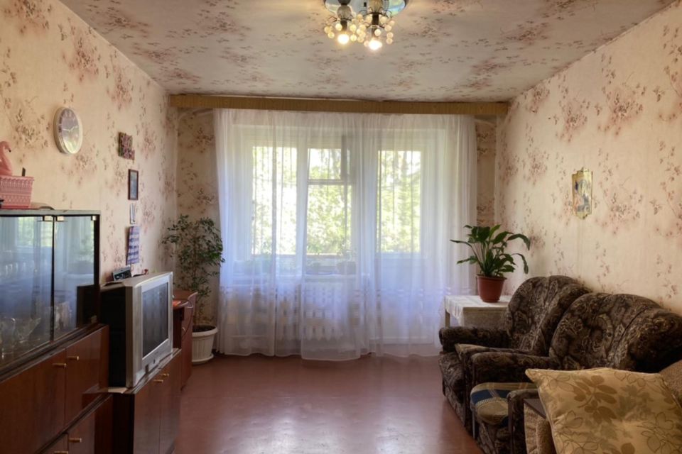 Продаётся 3-комнатная квартира, 61.7 м²